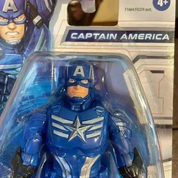 Marvel Avengers Captain America - Picture 8 of 10